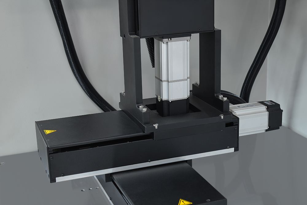 Industrial Grade Fiber Laser M - مراجعة Industrial Grade Laser Engraver وسعره