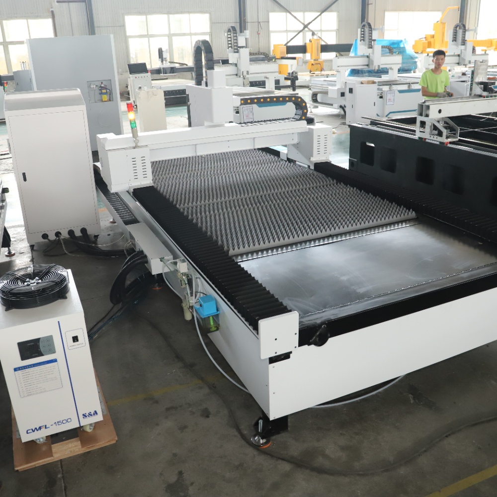 Fiber Laser Cutting Machine fo - مراجعة Industrial Laser Metal Cutting Machine وسعره