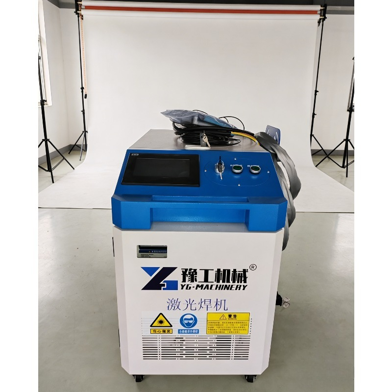Handheld Fiber Laser Cleaning  - مراجعة Industrial Laser Cutter For Metal وسعره