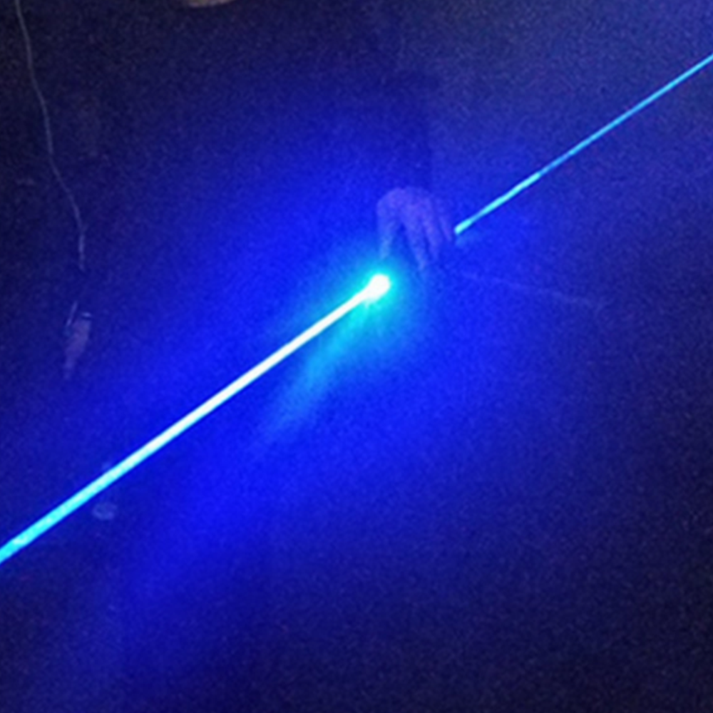 450nm Blue/650nm Red rechargea - مراجعة Industrial Laser Module وسعره